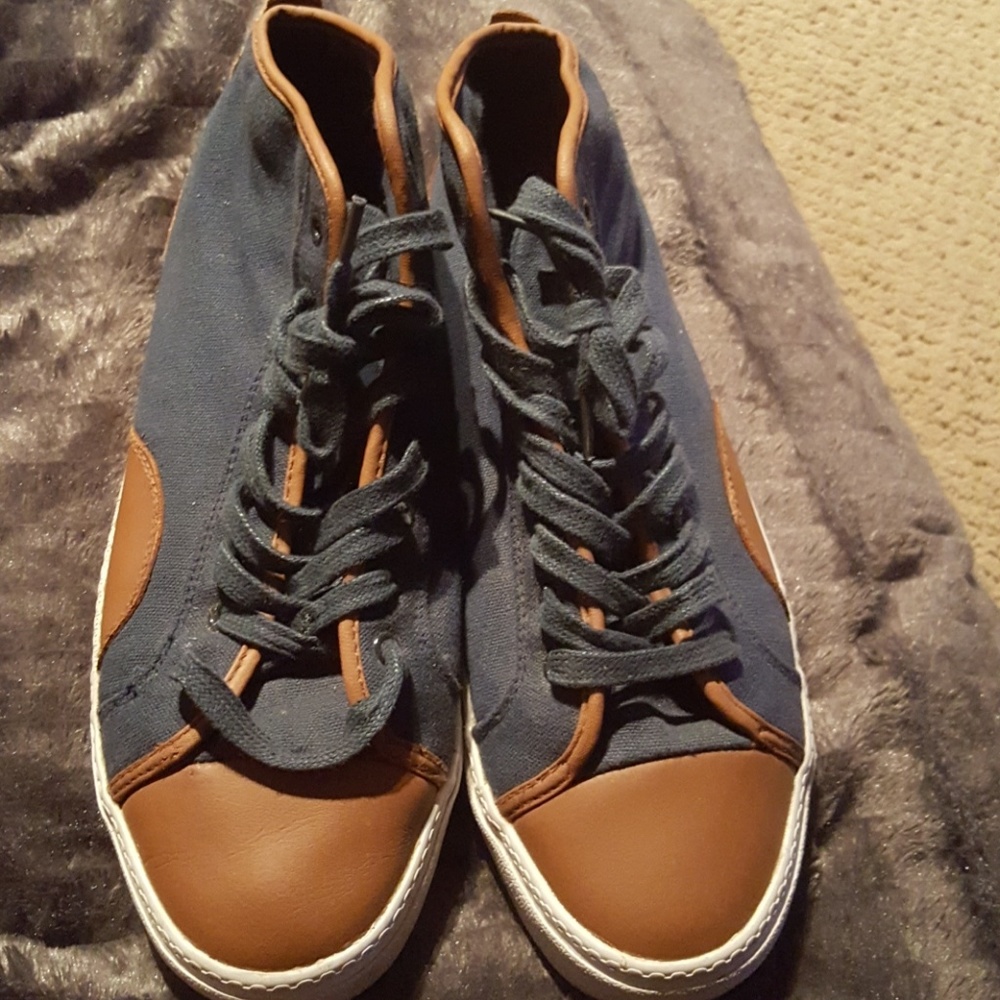 Crooks and Castles men's sneakers